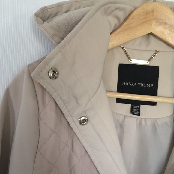 Ivanka Trump Mid Length Jacket /Overcoat/ Hooded - Picture 4 of 15